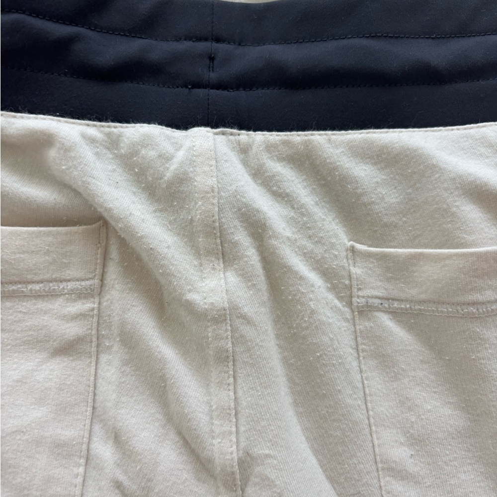 Vuori Laguna Joggers Women’s Size S - Picture 5 of 5